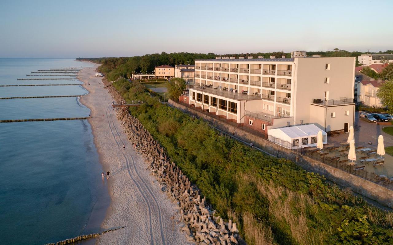 אוסטרוני מורסקי Hotel Wodnik Twoj Hotel Z Widokiem Na Morze מראה חיצוני תמונה