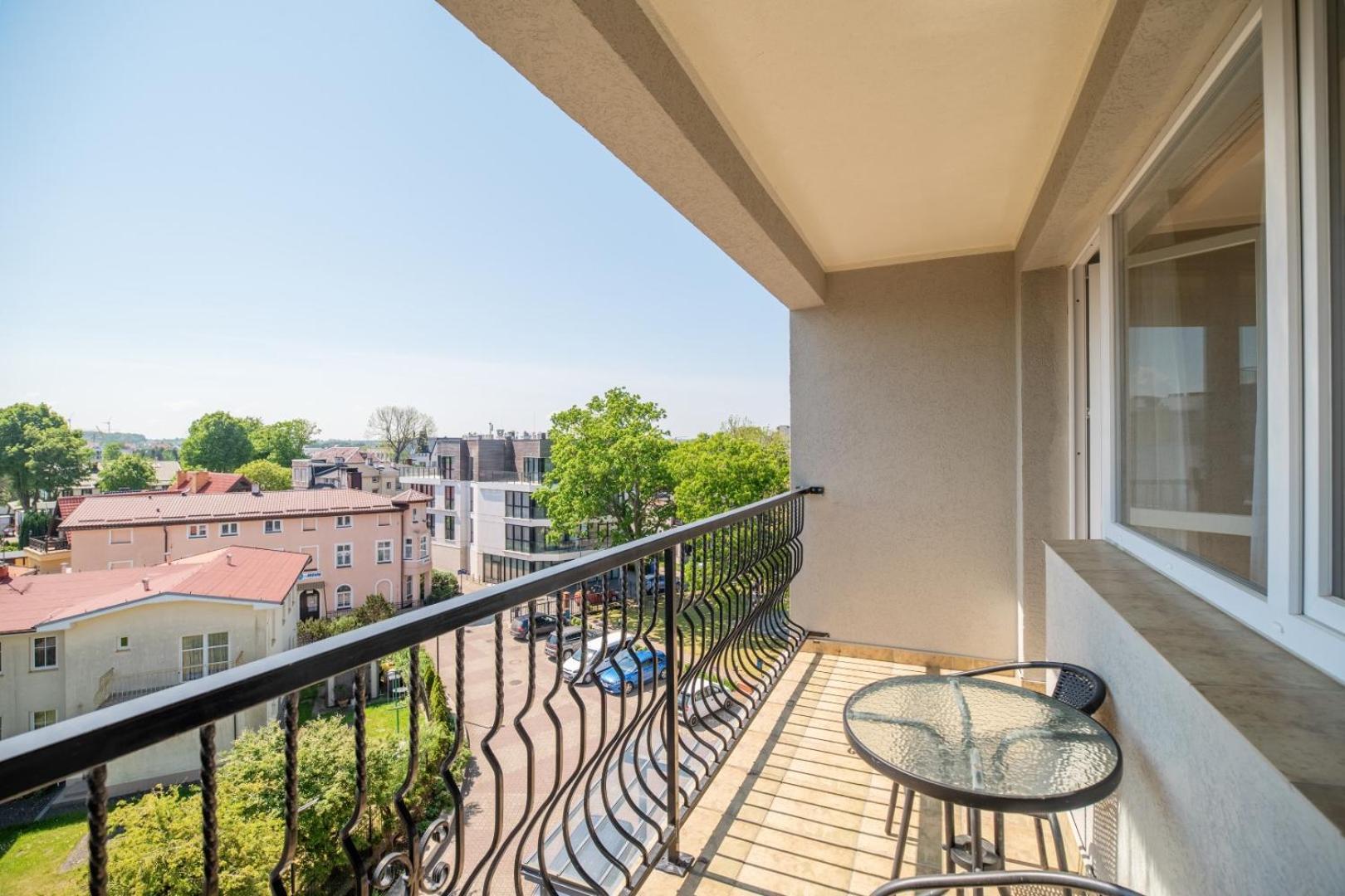 אוסטרוני מורסקי Hotel Wodnik Twoj Hotel Z Widokiem Na Morze מראה חיצוני תמונה